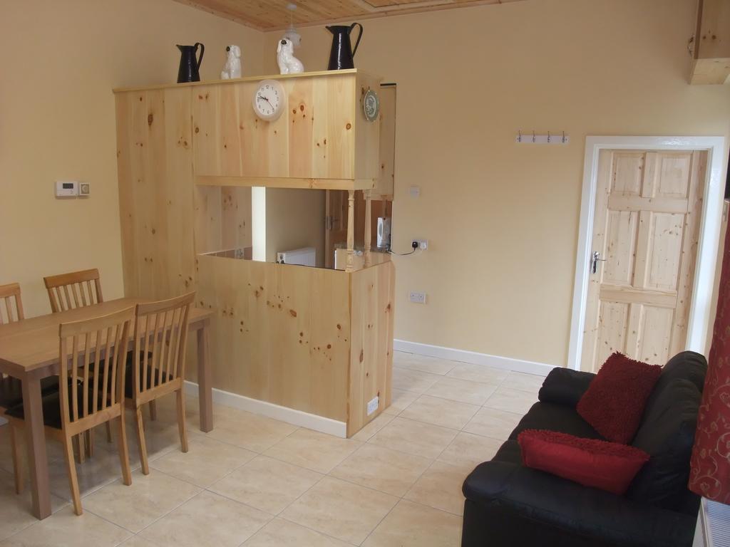 Katie'S Cottage Achill Sound Bilik gambar